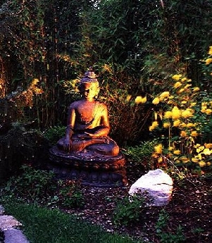 luminismus im meditativen garten